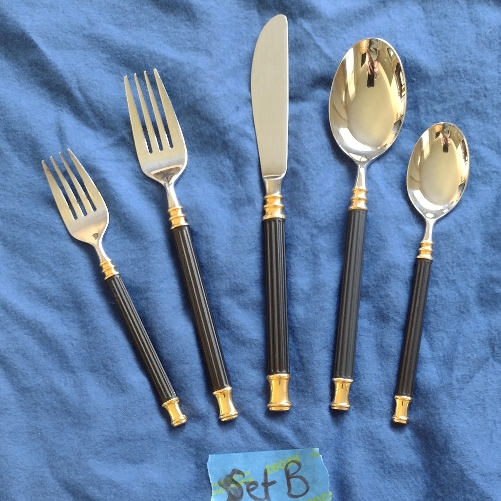 Sasaki Tucano Flatware 5 piece place setting